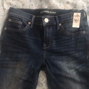 NWT Express dark wash mid rise skinny jeans